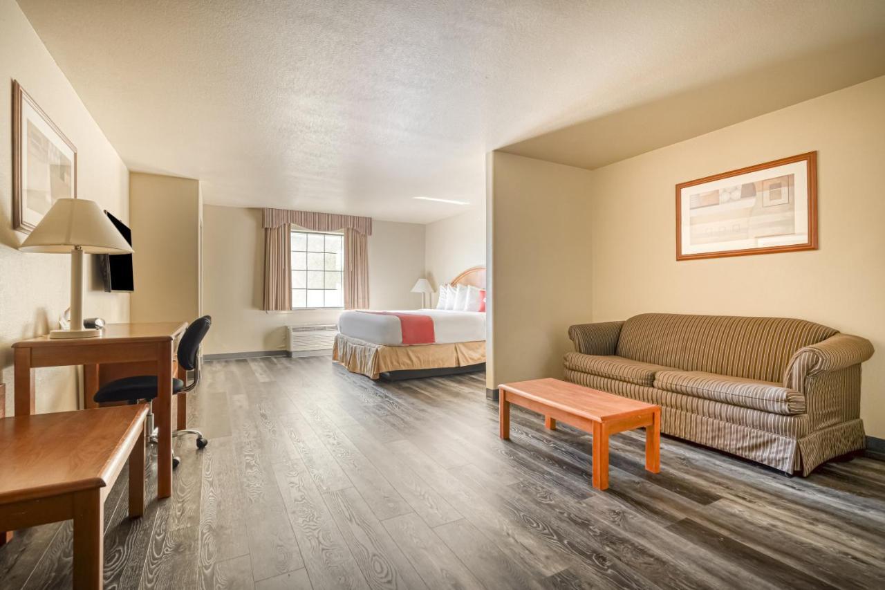 Oyo Townhouse Wichita Falls West Dış mekan fotoğraf